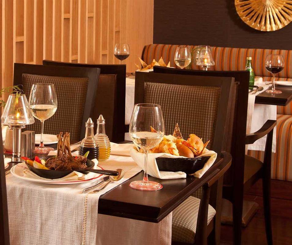 Radisson Blu Suites Gurgaon Eksteriør bilde
